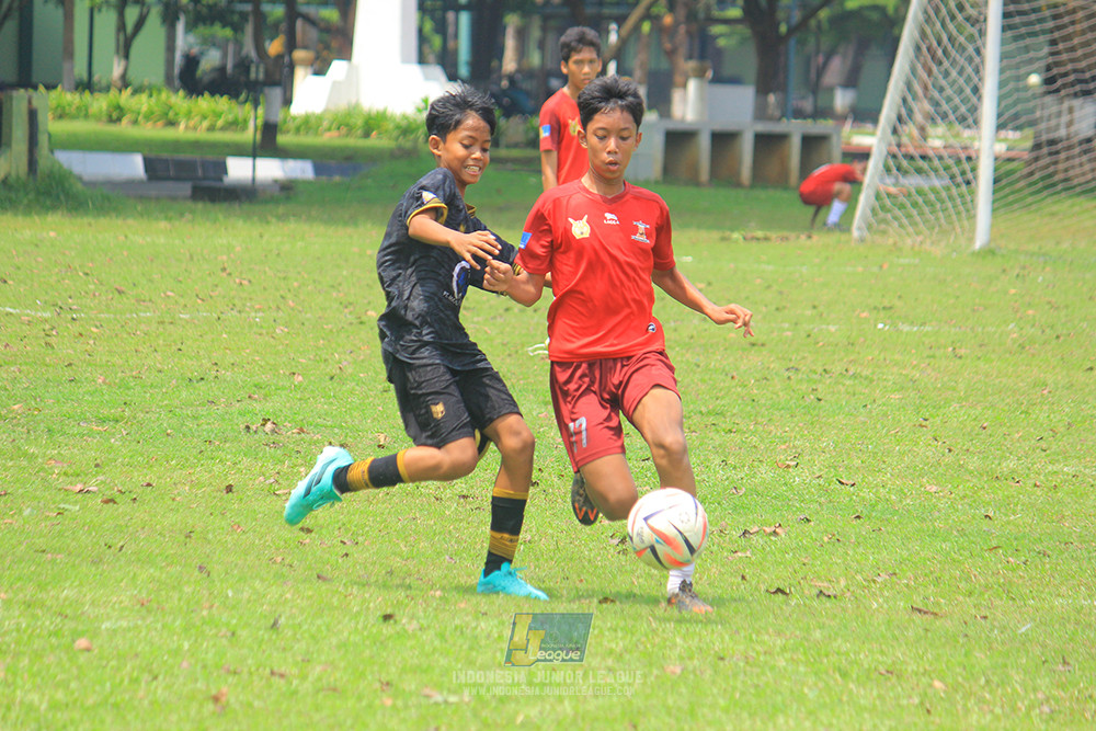 ijl u14 221125 satharlan fc vs metra muda soccer school