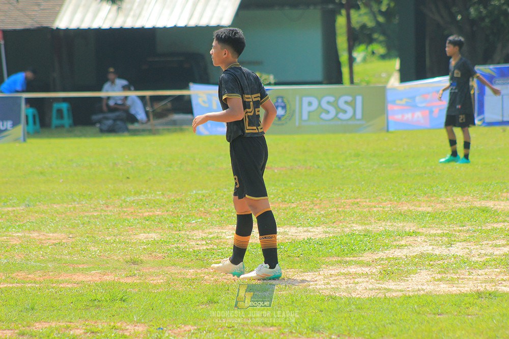 ijl u14 221125 satharlan fc vs metra muda soccer school