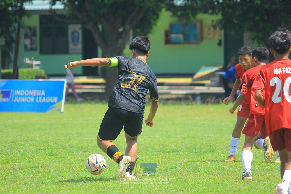 ijl u14 221125 satharlan fc vs metra muda soccer school
