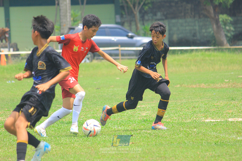 ijl u14 221125 satharlan fc vs metra muda soccer school