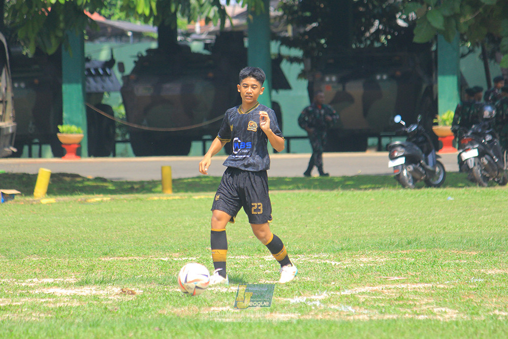 ijl u14 221125 satharlan fc vs metra muda soccer school