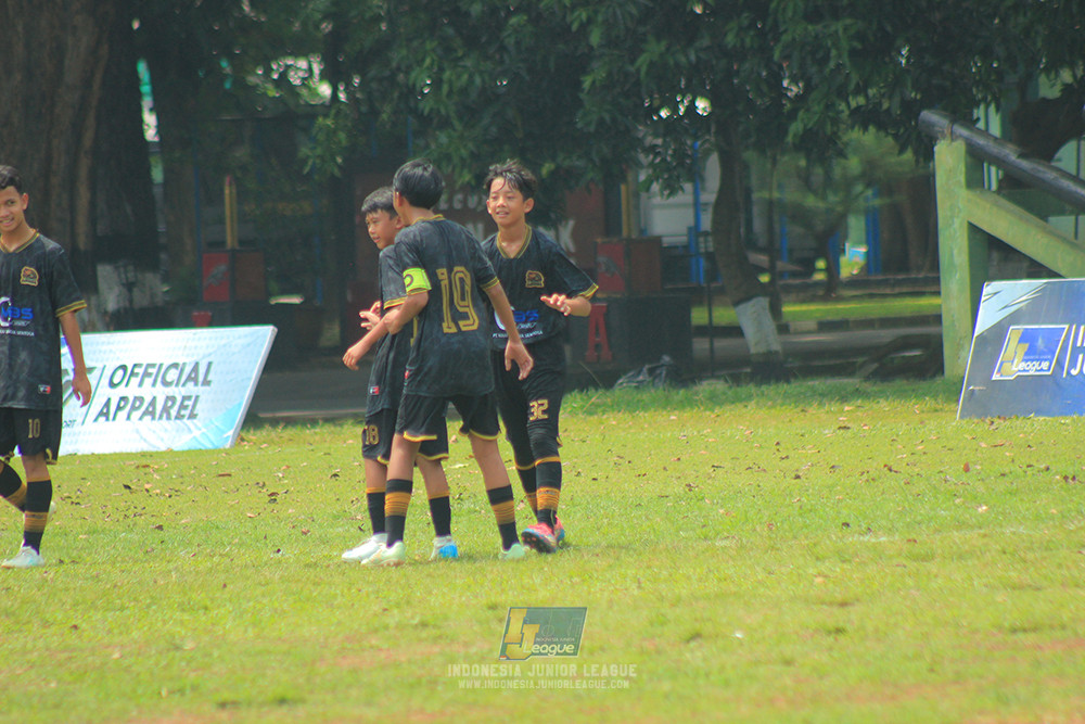 ijl u14 221125 satharlan fc vs metra muda soccer school