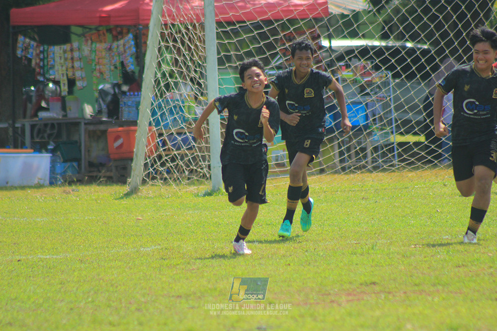 ijl u14 221125 satharlan fc vs metra muda soccer school