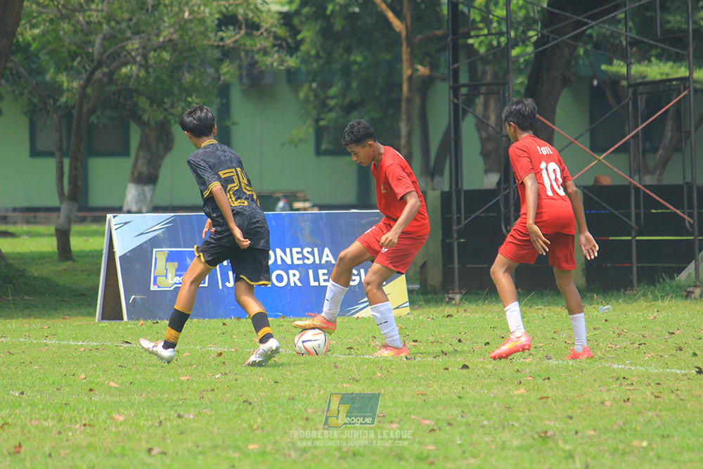 ijl u14 221125 satharlan fc vs metra muda soccer school