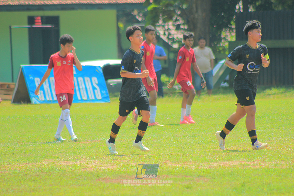 ijl u14 221125 satharlan fc vs metra muda soccer school