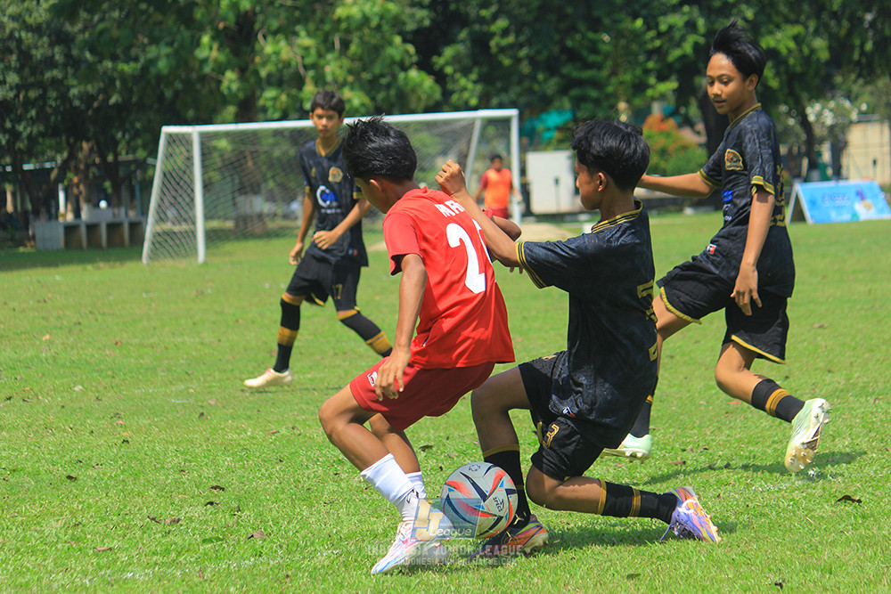 ijl u14 221125 satharlan fc vs metra muda soccer school