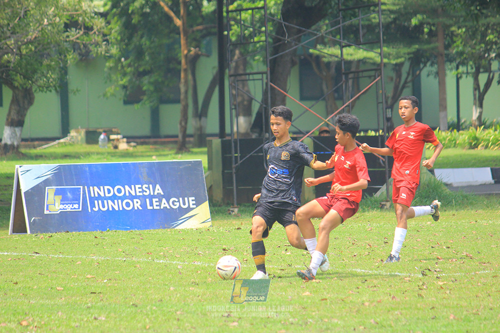 ijl u14 221125 satharlan fc vs metra muda soccer school