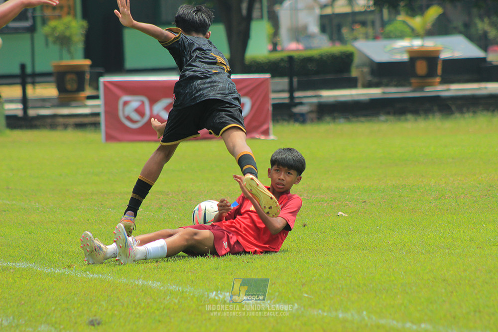 ijl u14 221125 satharlan fc vs metra muda soccer school
