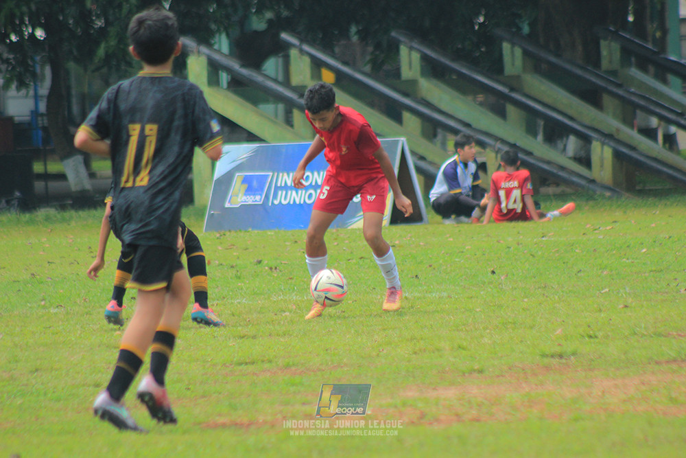 ijl u14 221125 satharlan fc vs metra muda soccer school