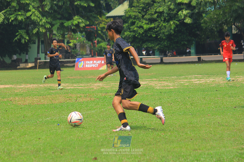 ijl u14 221125 satharlan fc vs metra muda soccer school