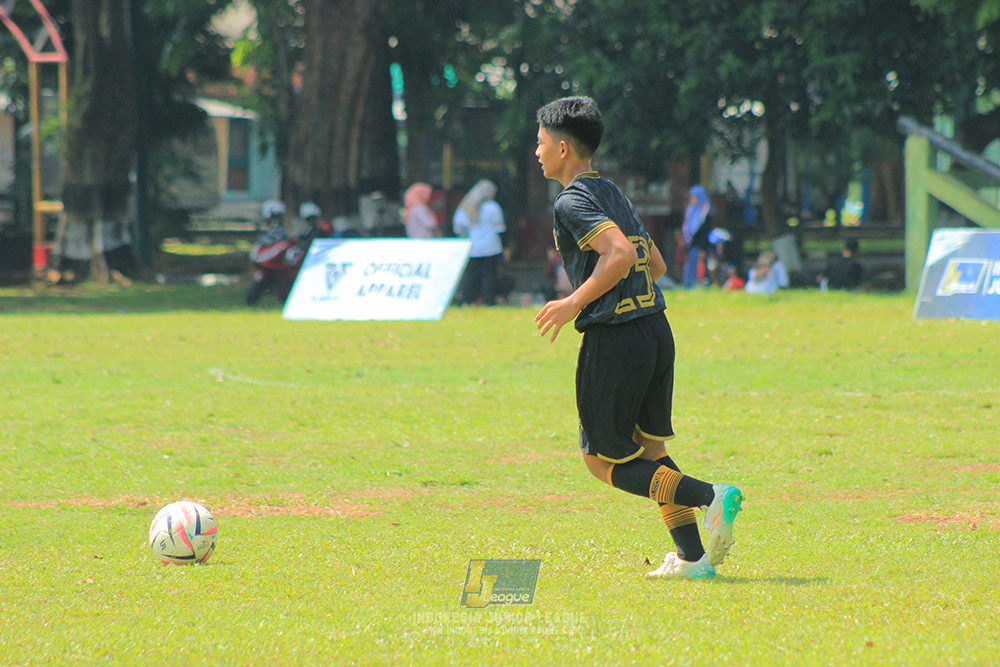 ijl u14 221125 satharlan fc vs metra muda soccer school