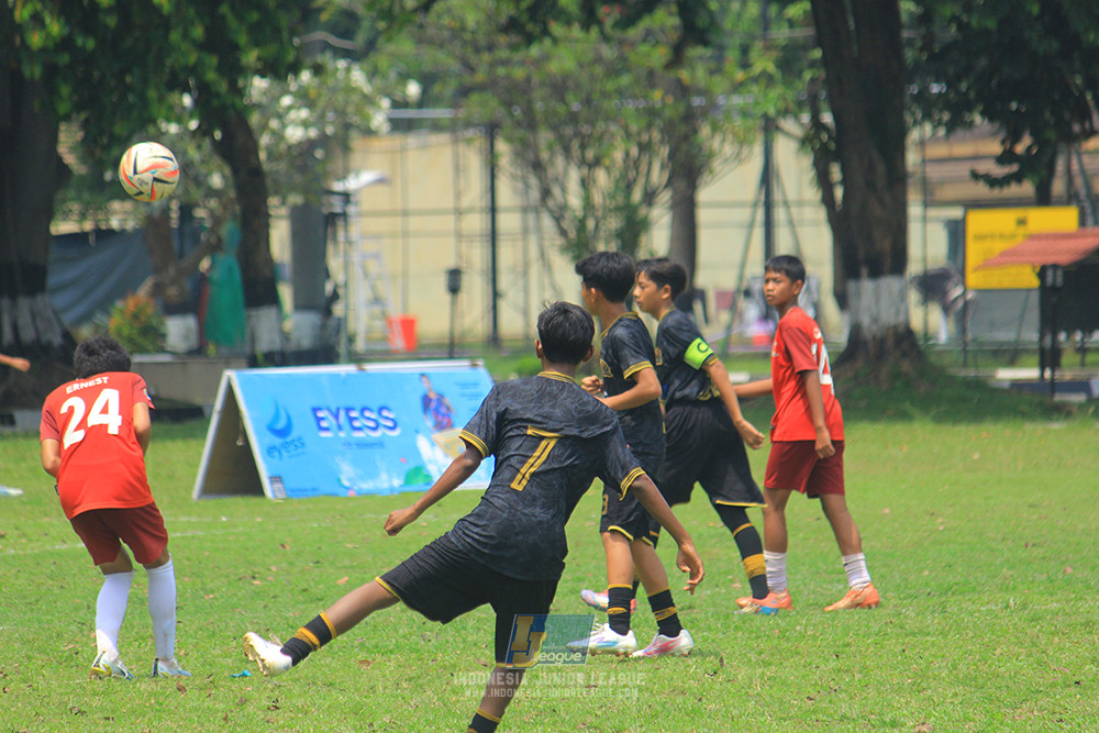 ijl u14 221125 satharlan fc vs metra muda soccer school