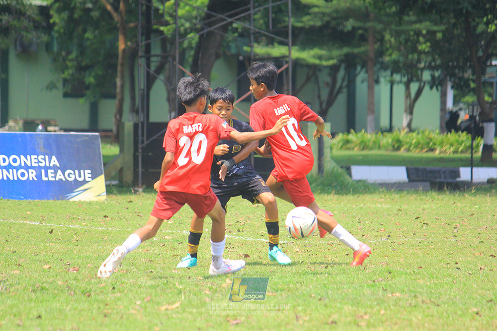 ijl u14 221125 satharlan fc vs metra muda soccer school