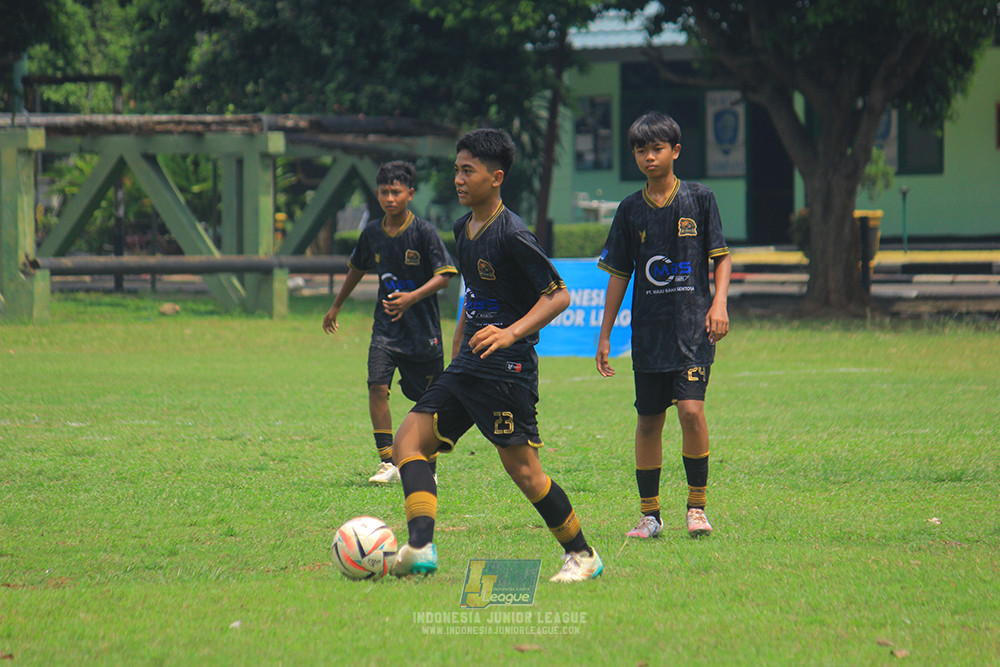 ijl u14 221125 satharlan fc vs metra muda soccer school