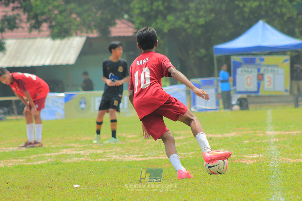 ijl u14 221125 satharlan fc vs metra muda soccer school