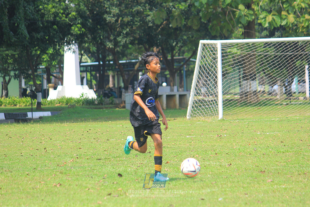 ijl u14 221125 satharlan fc vs metra muda soccer school