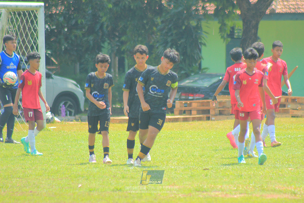 ijl u14 221125 satharlan fc vs metra muda soccer school