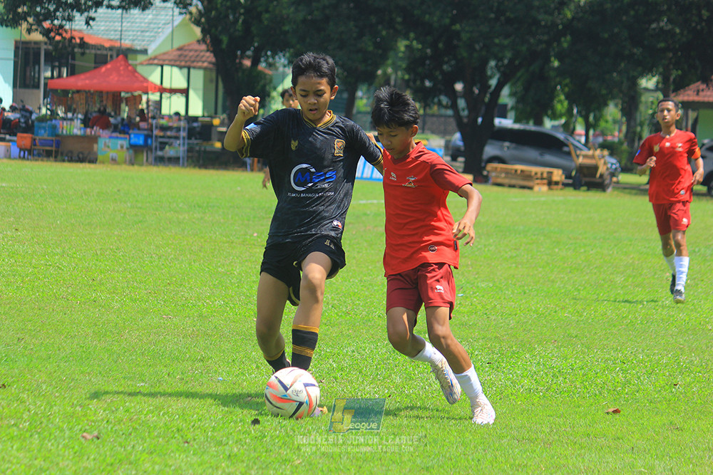 ijl u14 221125 satharlan fc vs metra muda soccer school