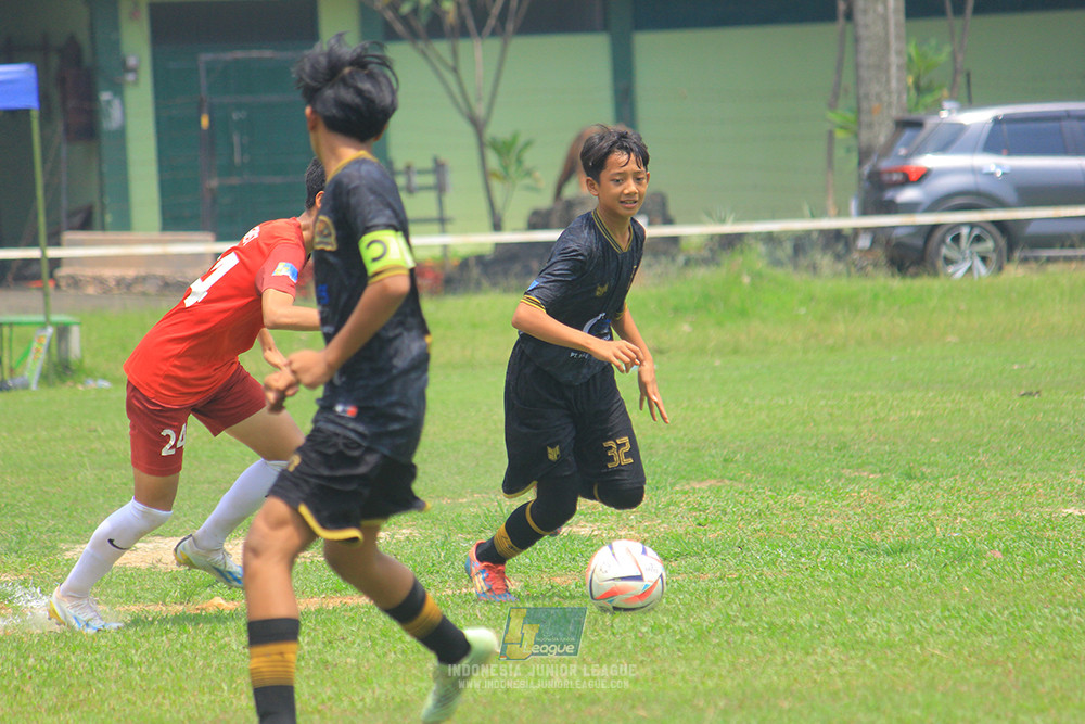 ijl u14 221125 satharlan fc vs metra muda soccer school
