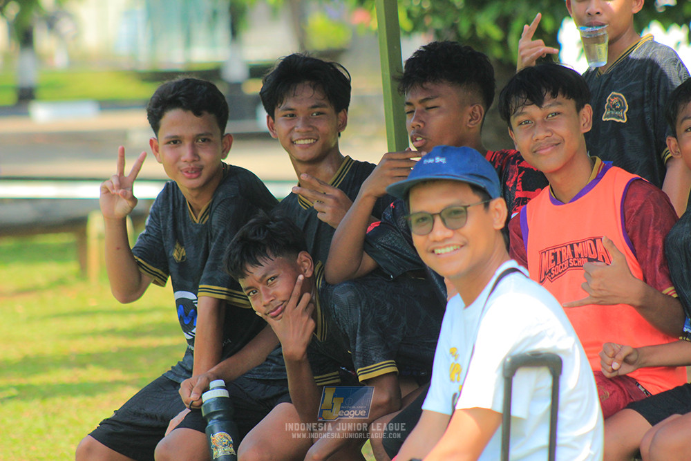 ijl u14 221125 satharlan fc vs metra muda soccer school