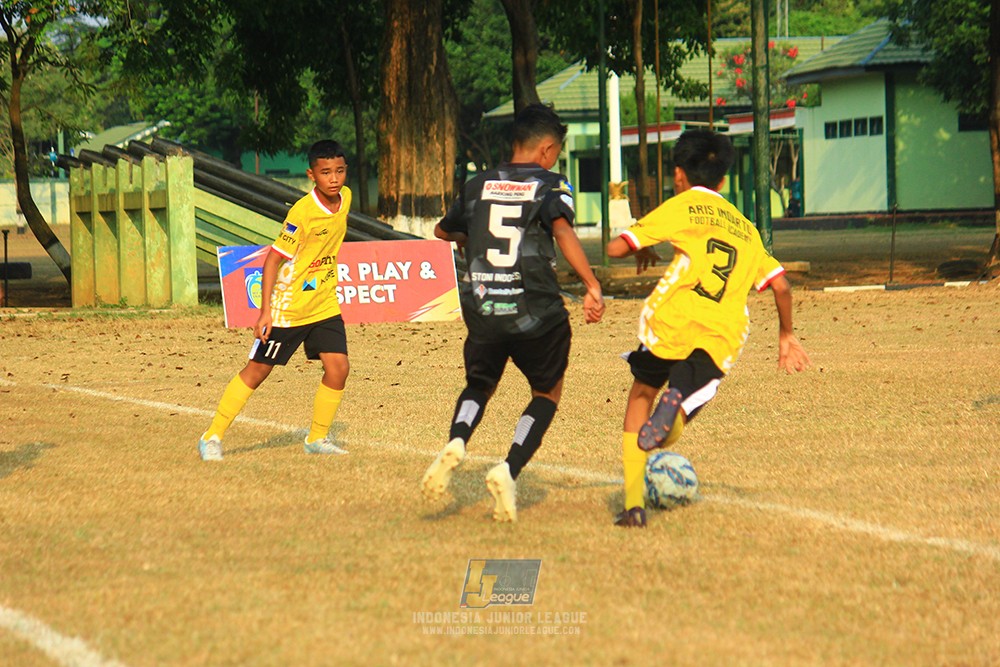 ijl u14 250726 stoni indonesia fc vs aris indarto fa