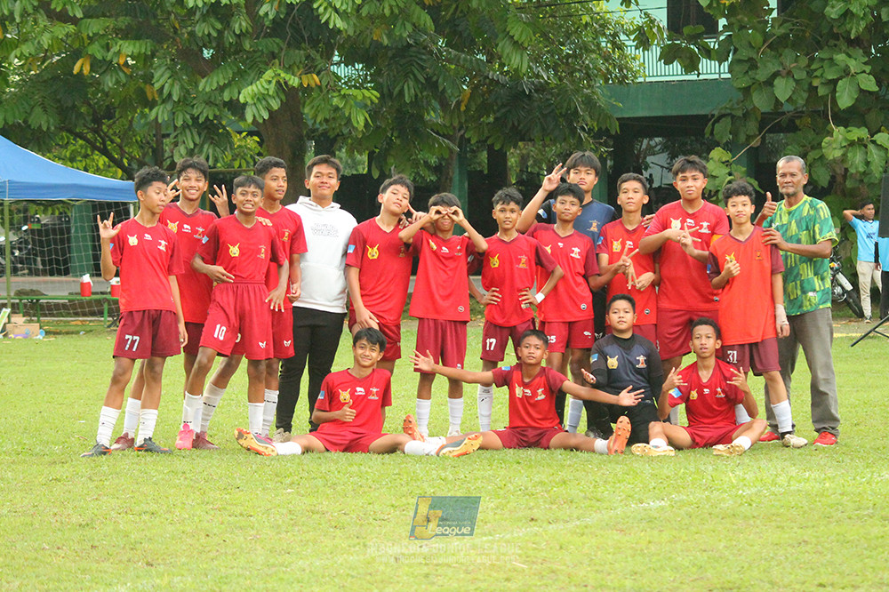 ijl u14 251025 brazillian soccer school serpong vs satharlan fc