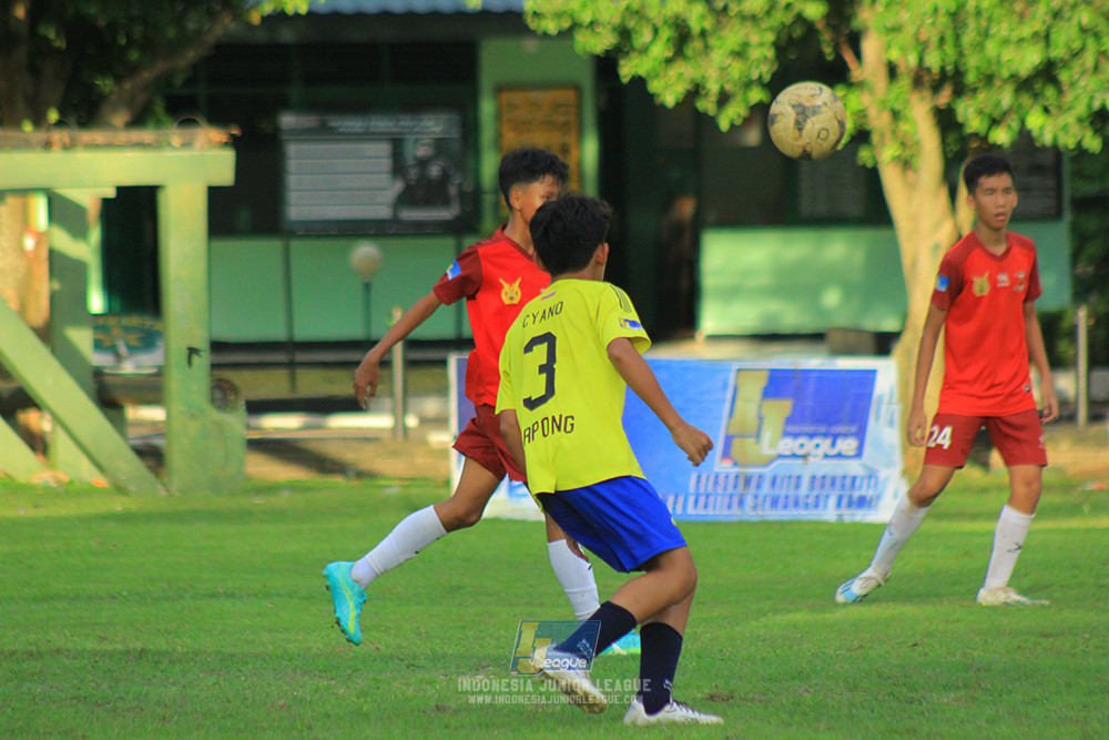 ijl u14 251025 brazillian soccer school serpong vs satharlan fc
