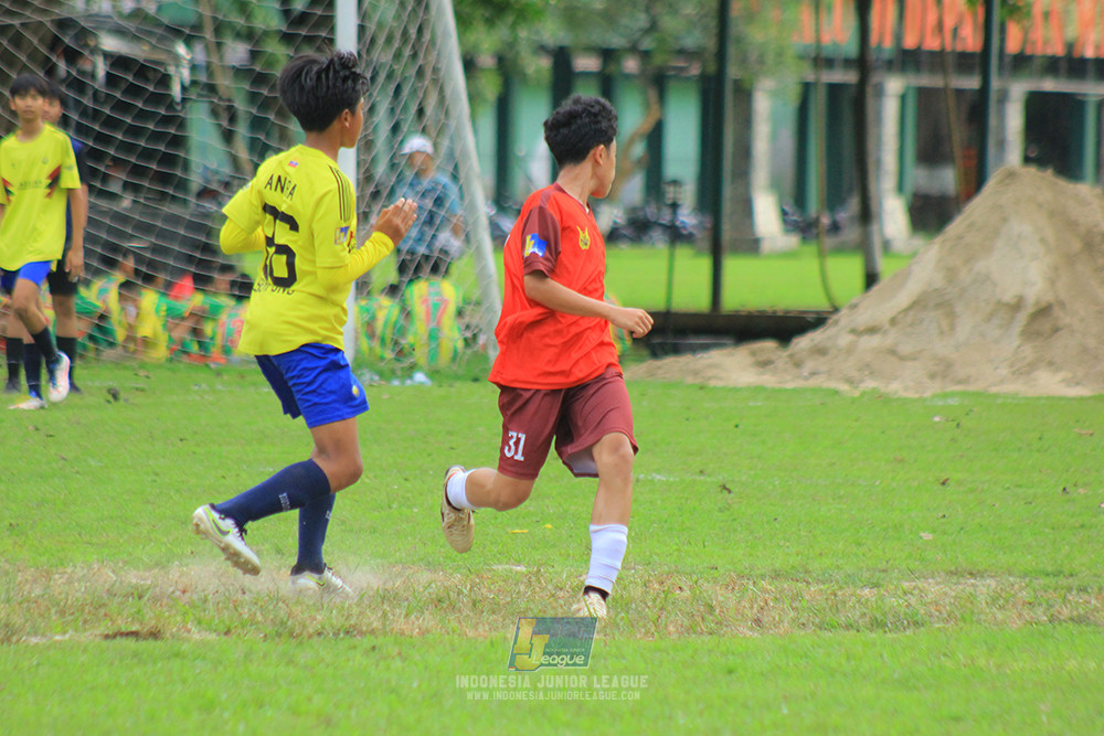 ijl u14 251025 brazillian soccer school serpong vs satharlan fc