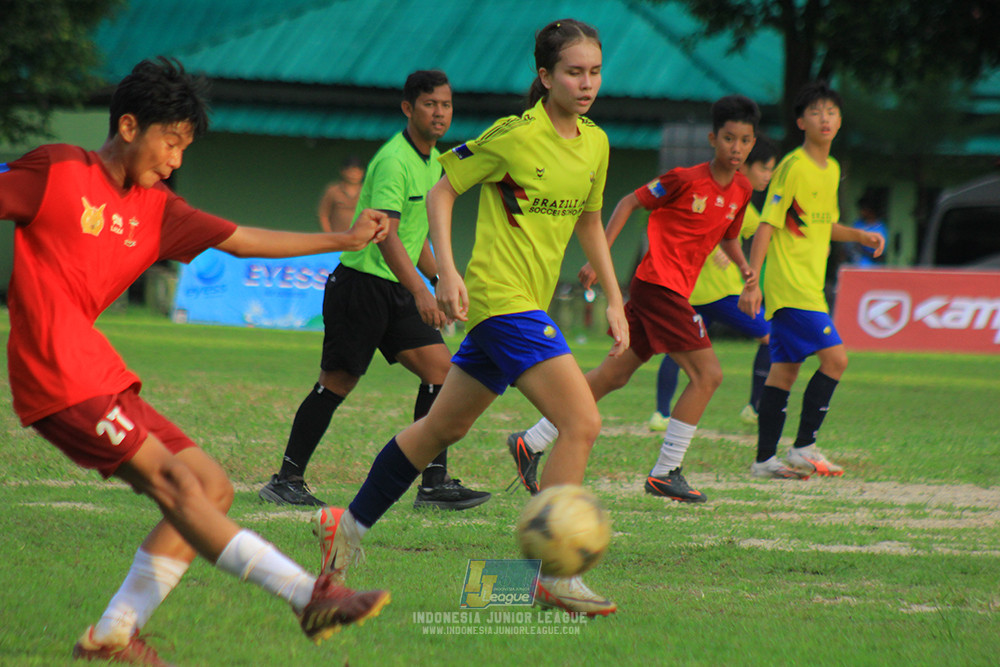 ijl u14 251025 brazillian soccer school serpong vs satharlan fc