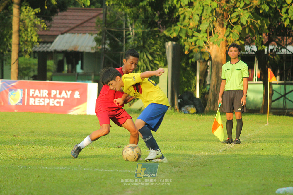 ijl u14 251025 brazillian soccer school serpong vs satharlan fc