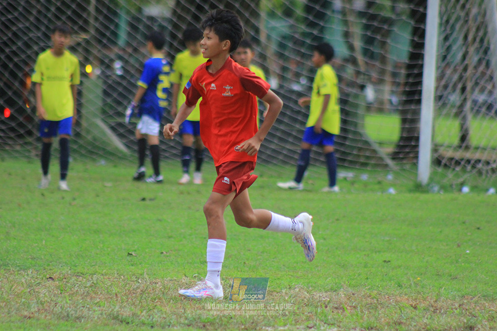 ijl u14 251025 brazillian soccer school serpong vs satharlan fc