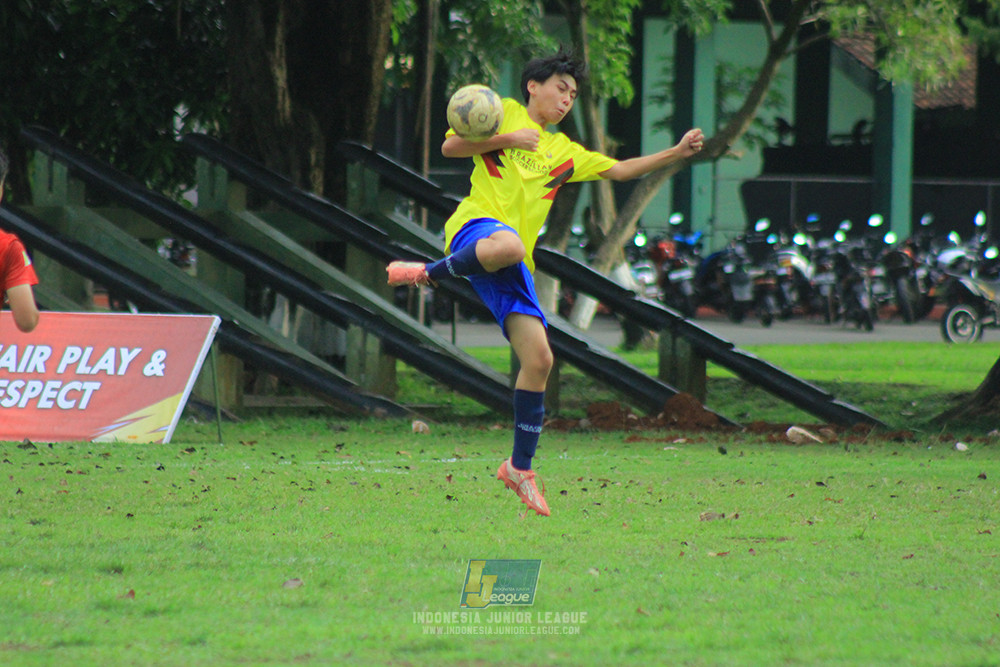 ijl u14 251025 brazillian soccer school serpong vs satharlan fc