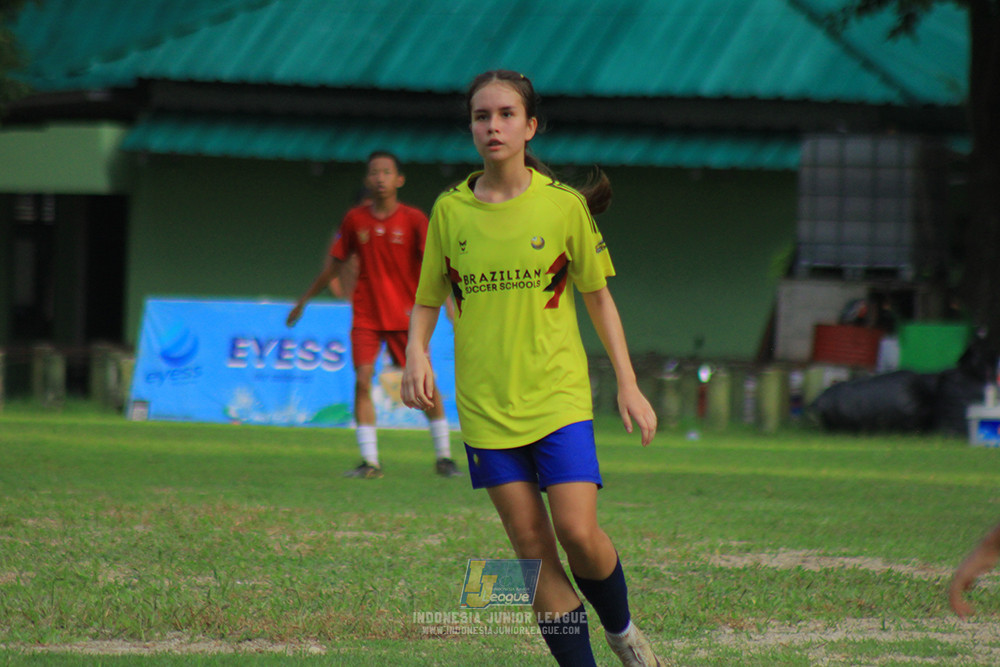 ijl u14 251025 brazillian soccer school serpong vs satharlan fc