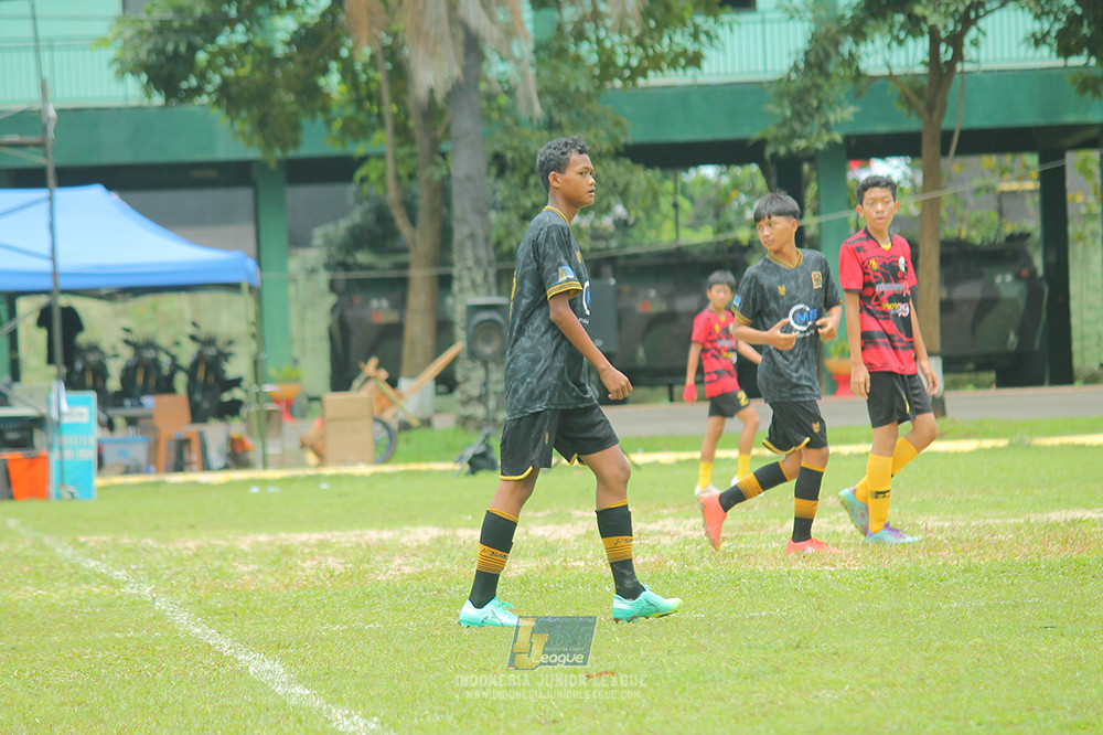 ijl u14 251025 metra muda soccer school vs gagak muda