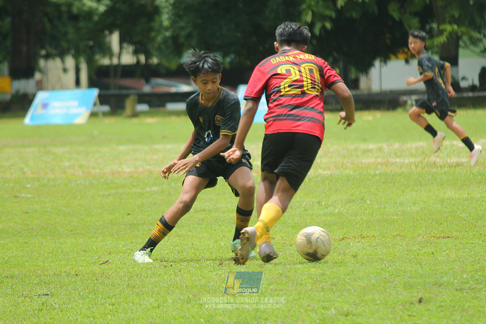 ijl u14 251025 metra muda soccer school vs gagak muda