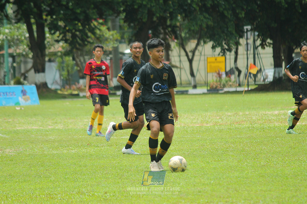 ijl u14 251025 metra muda soccer school vs gagak muda