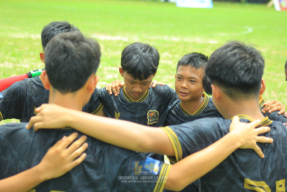 ijl u14 251025 metra muda soccer school vs gagak muda