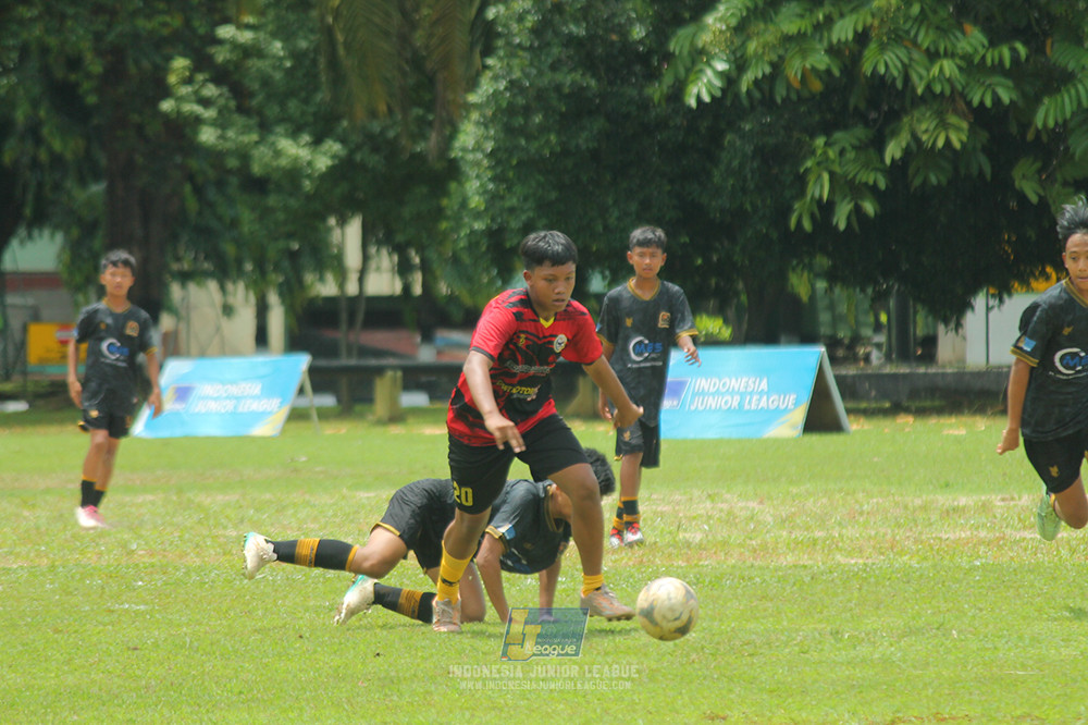 ijl u14 251025 metra muda soccer school vs gagak muda