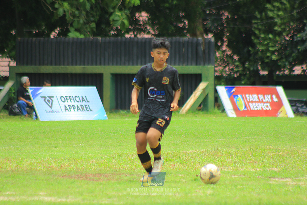 ijl u14 251025 metra muda soccer school vs gagak muda
