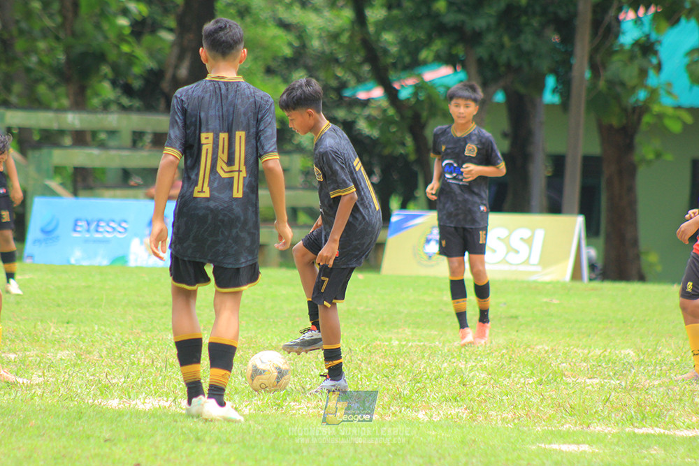 ijl u14 251025 metra muda soccer school vs gagak muda