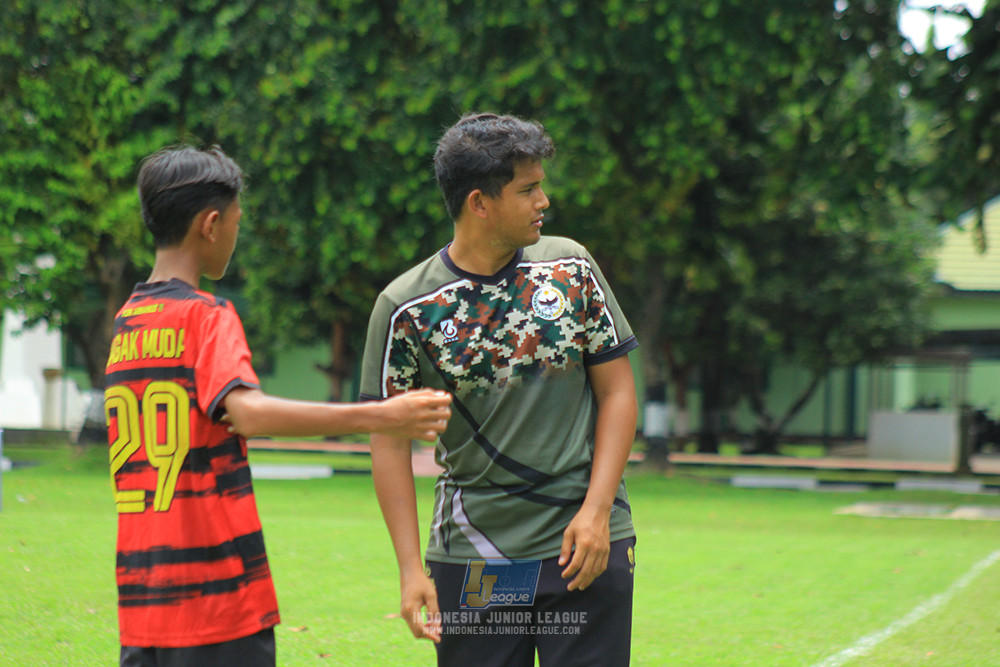 ijl u14 251025 metra muda soccer school vs gagak muda