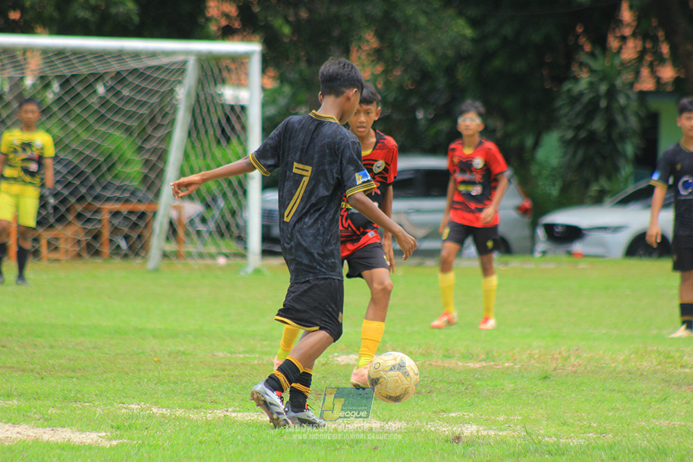 ijl u14 251025 metra muda soccer school vs gagak muda