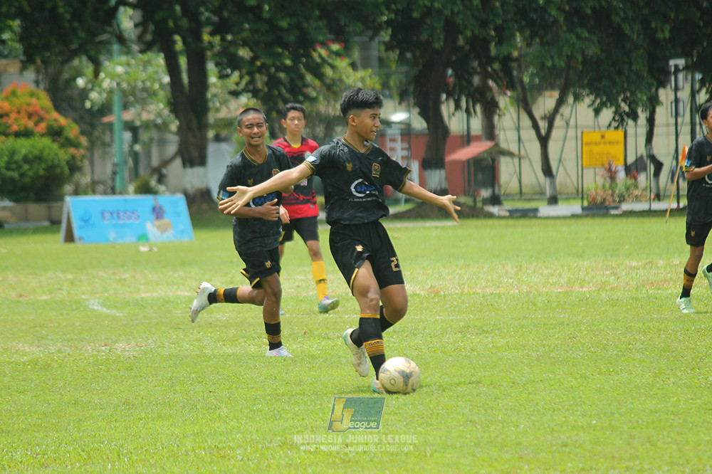 ijl u14 251025 metra muda soccer school vs gagak muda