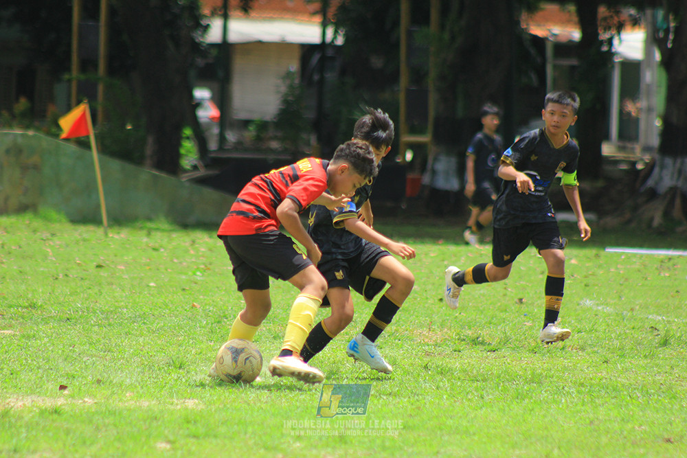 ijl u14 251025 metra muda soccer school vs gagak muda