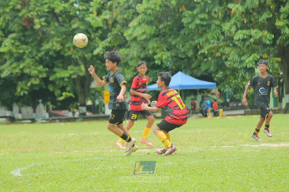 ijl u14 251025 metra muda soccer school vs gagak muda
