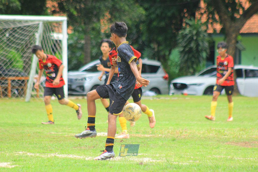 ijl u14 251025 metra muda soccer school vs gagak muda