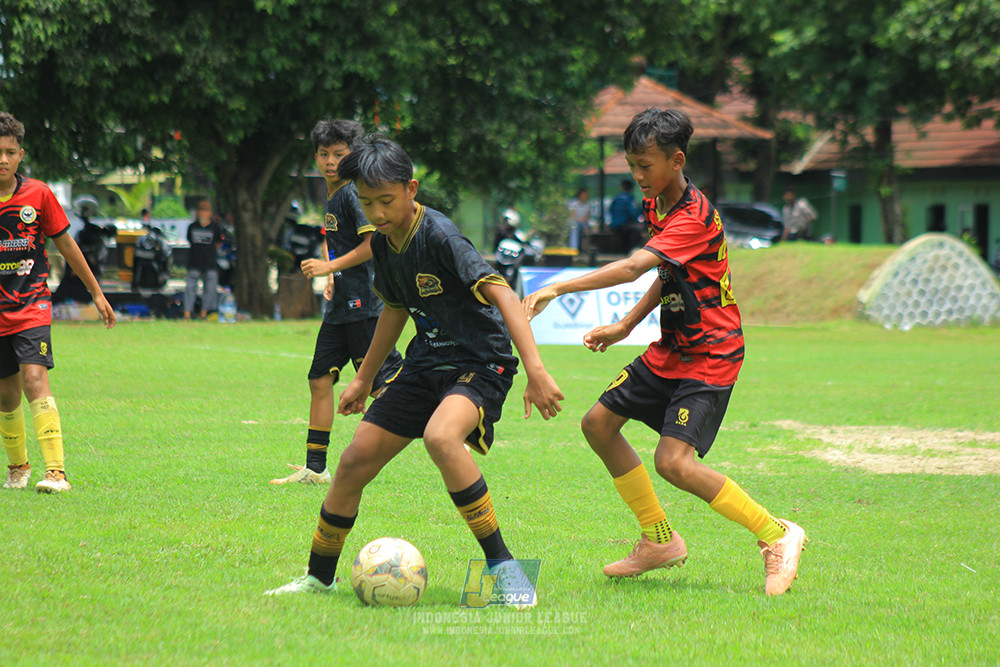 ijl u14 251025 metra muda soccer school vs gagak muda
