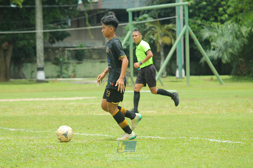 ijl u14 251025 metra muda soccer school vs gagak muda