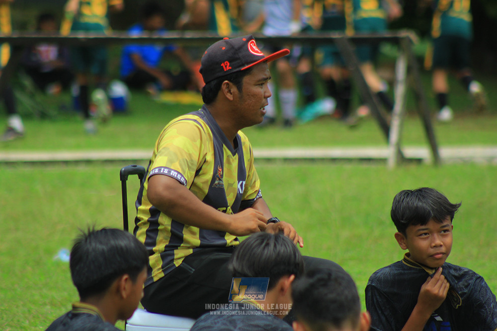 ijl u14 251025 metra muda soccer school vs gagak muda