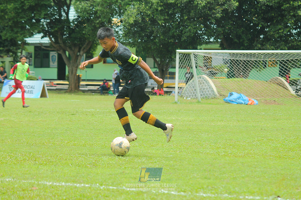 ijl u14 251025 metra muda soccer school vs gagak muda